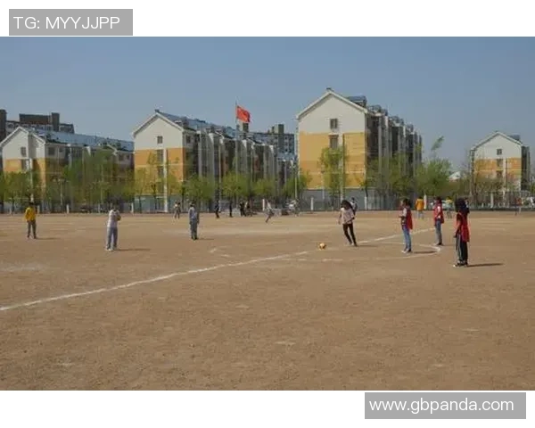 热血少年梦想启航小孩足球球星励志成长唯美壁纸精选